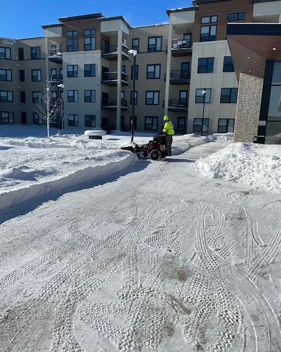 Green Acres Lawn and Snow Picture 10
