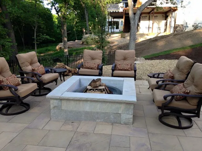 Greener Valley Landscaping Inc Picture 2