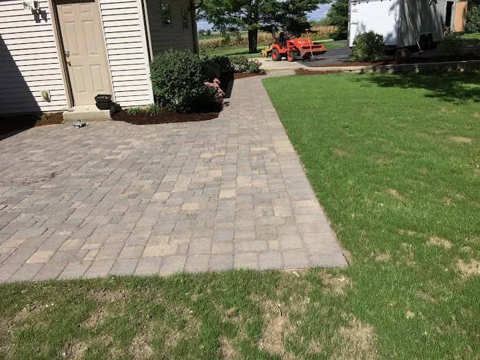 Ryan's Landscape and Lawncare LLC Picture 8