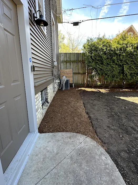 Braun's All-Year Landscaping LLC Picture 10