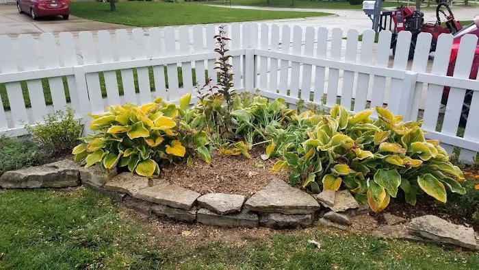 Braun's All-Year Landscaping LLC Picture 9