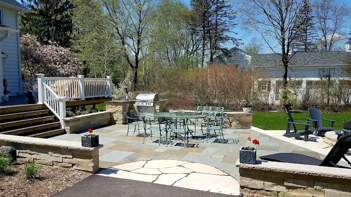 Villani Landshapers Lawn and Landscape Maintenance, Inc. Picture 4