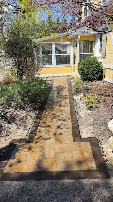 tillman landscaping llc Picture 1