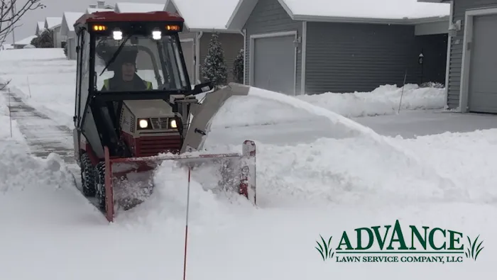 Advance Lawn Service Company LLC Picture 9
