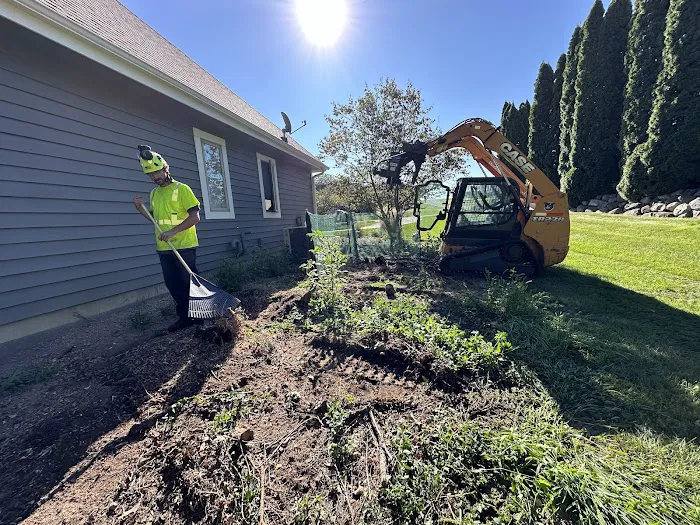 Natures Call Land Clearing, Tree Removal, Stump Grinding, Grading, and Excavation Picture 9