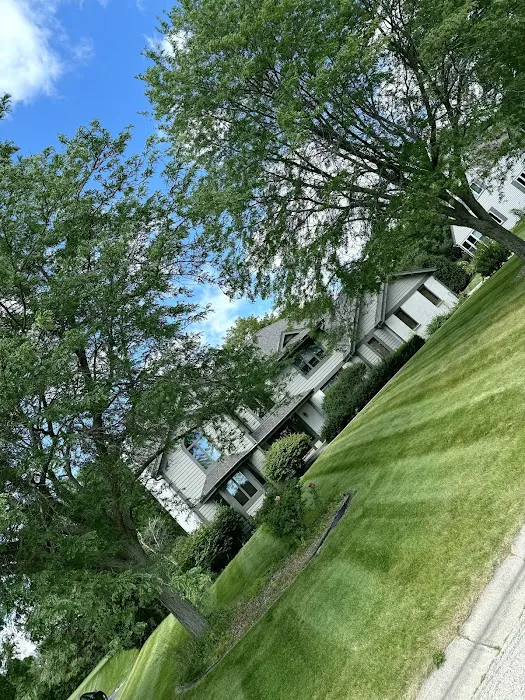 Curb Appeal Design & Landscape Picture 8