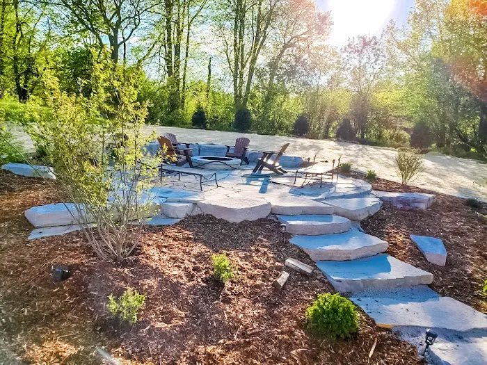 Lurvey Landscape Supply Picture 4