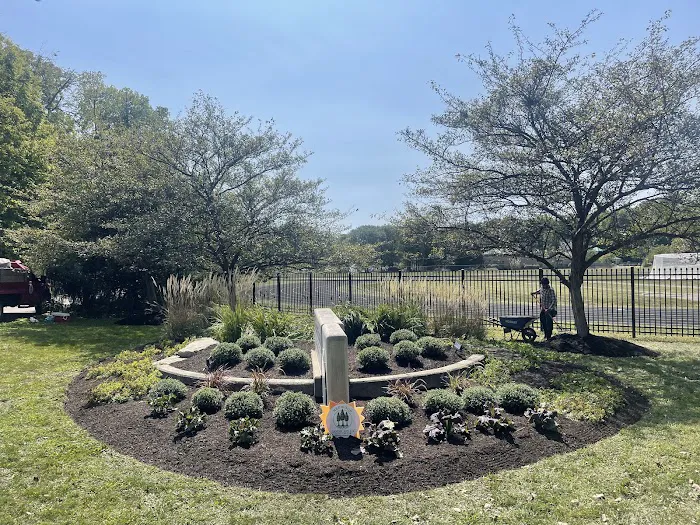 Redwood Landscape Llc Picture 5