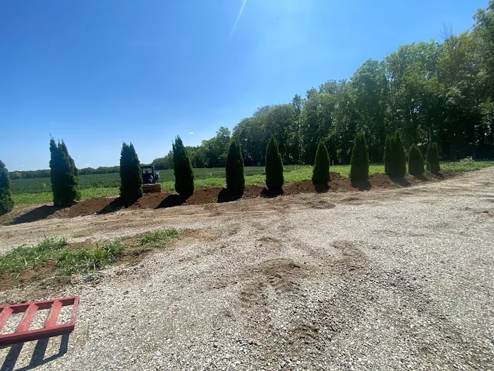 Hackett's Lawn Care Picture 9