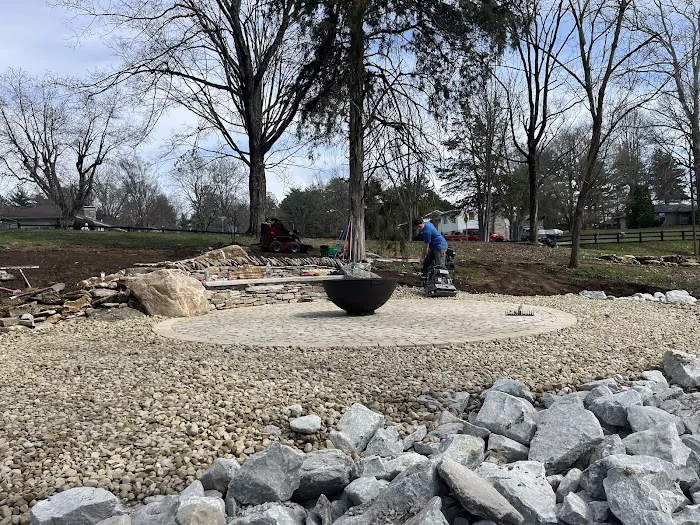 Wilder Things Landscaping Picture 5