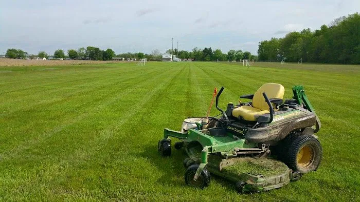 Parks Outdoor Maintenance Picture 7