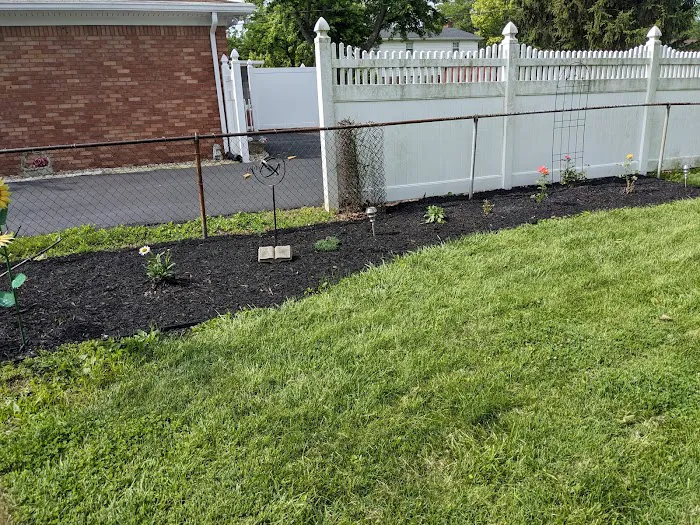 Murphy’s Landscaping LLC Picture 5