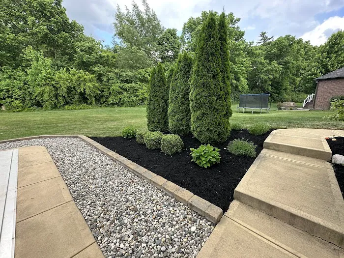 Murphy’s Landscaping LLC Picture 2