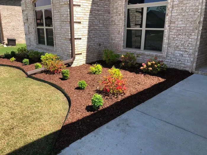 Wabash Valley Landscaping Picture 2
