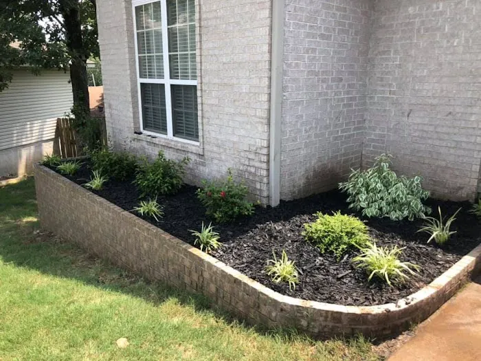 Wabash Valley Landscaping Picture 6