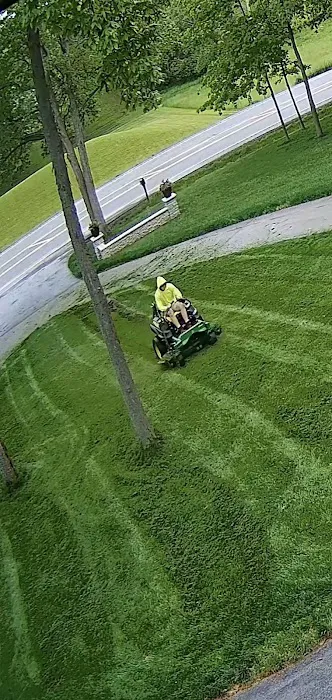 D&A mowing and scapes Picture 7