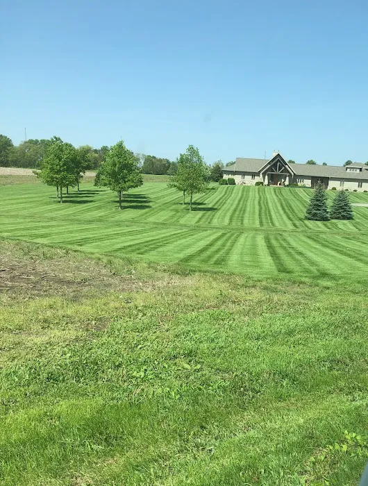 D&A mowing and scapes Picture 5
