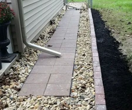 D&A mowing and scapes
