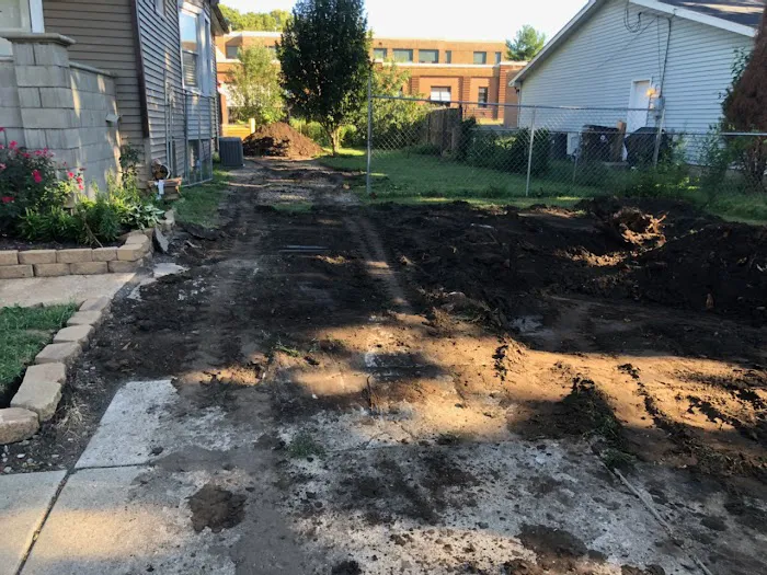 Exclusive Landscaping Picture 1