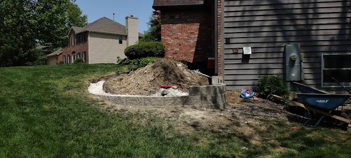 Exclusive Landscaping Picture 8