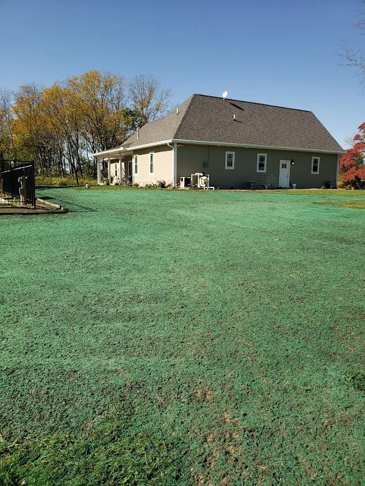 Cuttin' It Close Lawn Care Inc. Picture 2