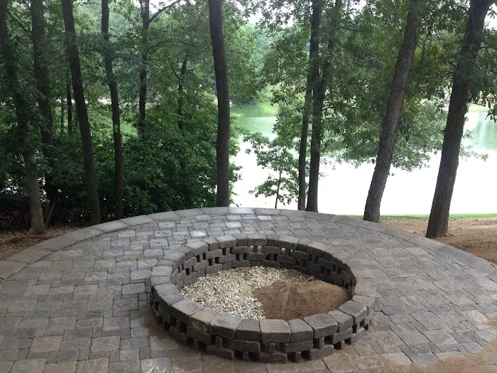 Calicotte Landscape Co Picture 3