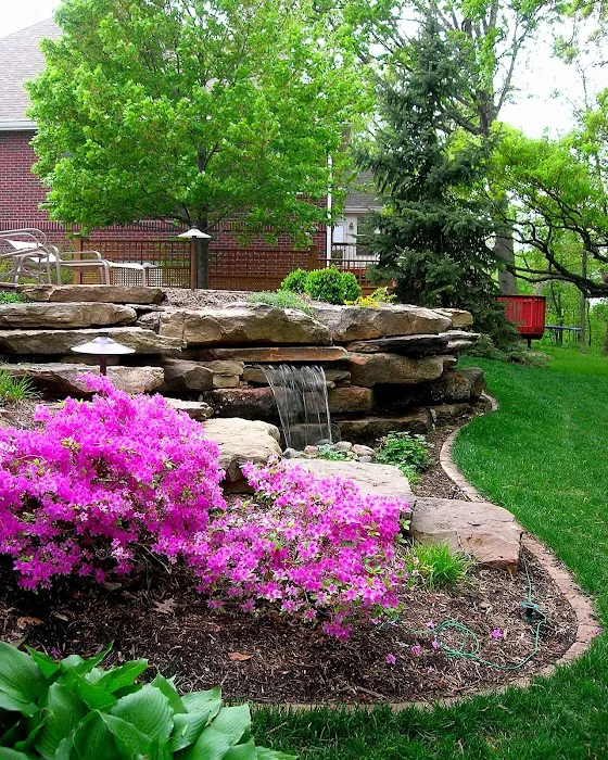 Prairie Edge Landscape Picture 6