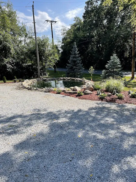 Burrows Lawn & Landscaping Picture 1
