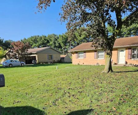 Penn Brothers Lawn and Landscaping LLC