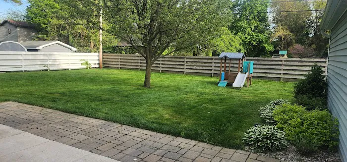 Joe's Lawn Care Service Picture 3