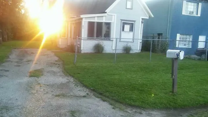 Lawn Personnel Picture 1