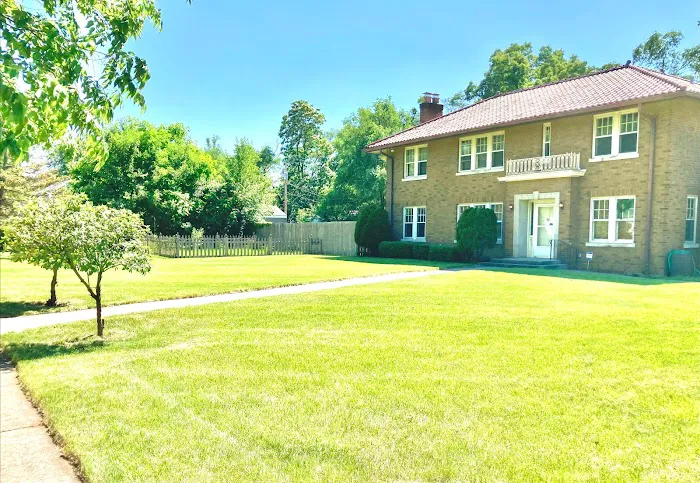 Infinity Lawn Care LLC Picture 3