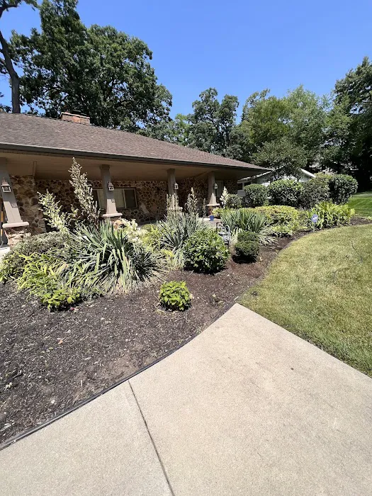 FFL Landscaping LLC Picture 9