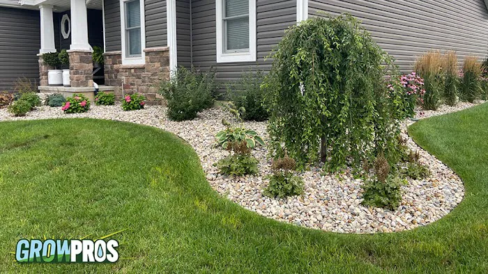 Grow Pros Lawn Care Picture 7