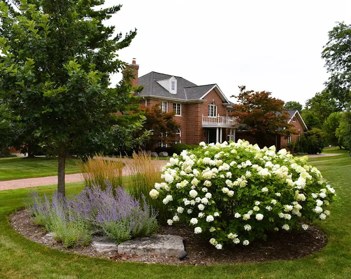 Beary Landscaping Picture 3