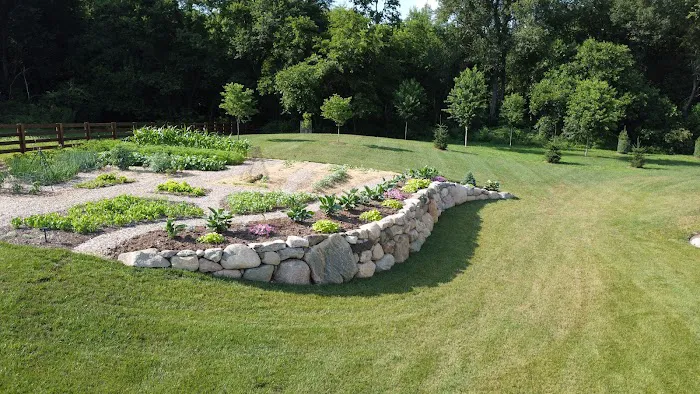 Stutzman Landscaping LLC Picture 5