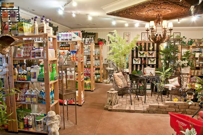 Linton's Enchanted Gardens Picture 3