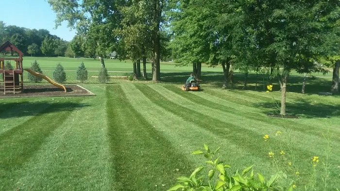 Grass Roots Lawn Care LLC Picture 8