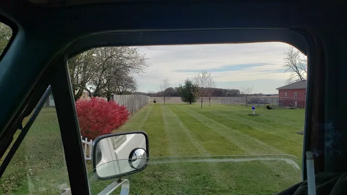 Grass Roots Lawn Care LLC Picture 10