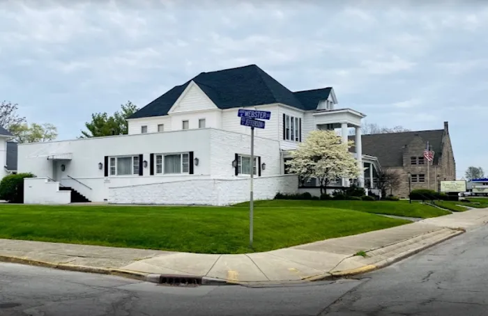 Short Cut Lawn Care Kokomo Picture 5