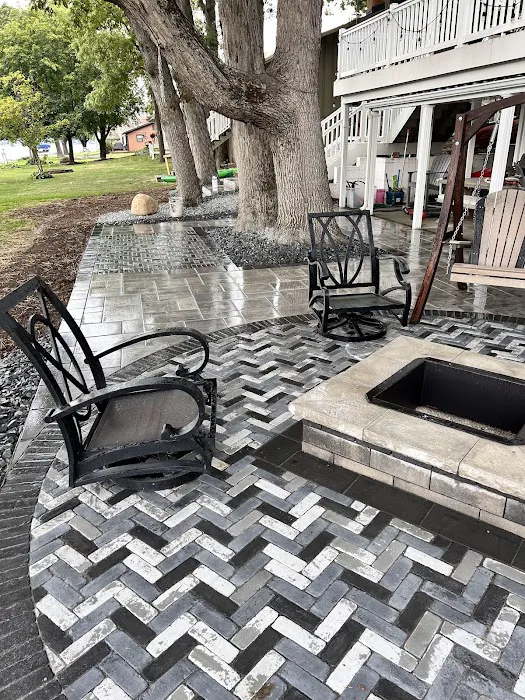 Hall’s Lawn & Landscape LLC. Picture 8