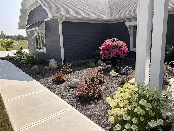 Hall’s Lawn & Landscape LLC. Picture 9