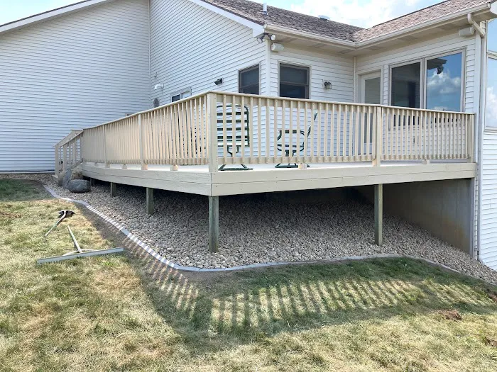 Reust Lawn Care & Landscaping Inc Picture 6
