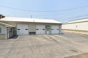 Auto Service Center