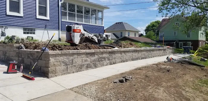 Kammerud Landscaping Picture 1