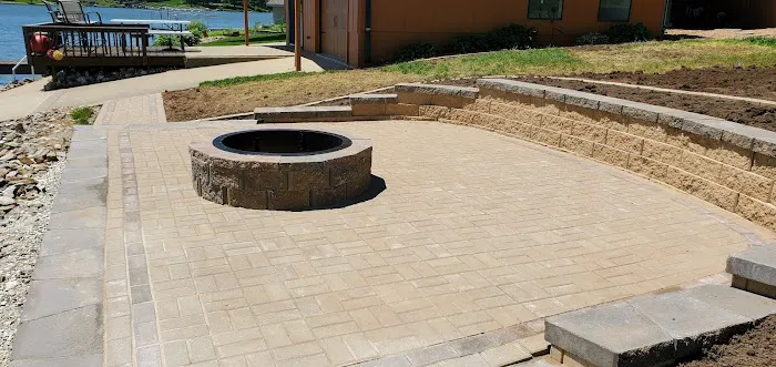 Pro Solutions Landscaping, LLC Picture 2