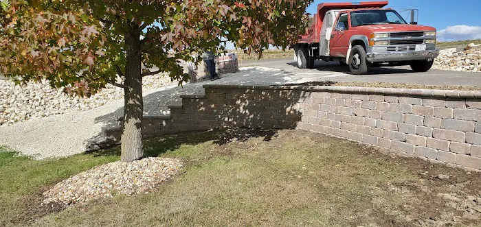 Pro Solutions Landscaping, LLC Picture 8