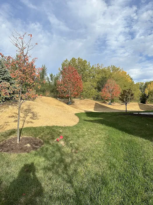 Lawns Unlimited of Iowa Inc Picture 8