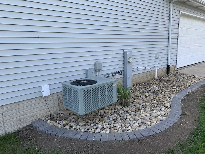 Yardscapes Lawn and Landscaping Professionals LLC Picture 5