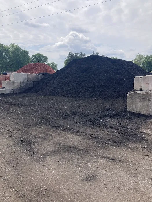 QC Mulch Depot Picture 10